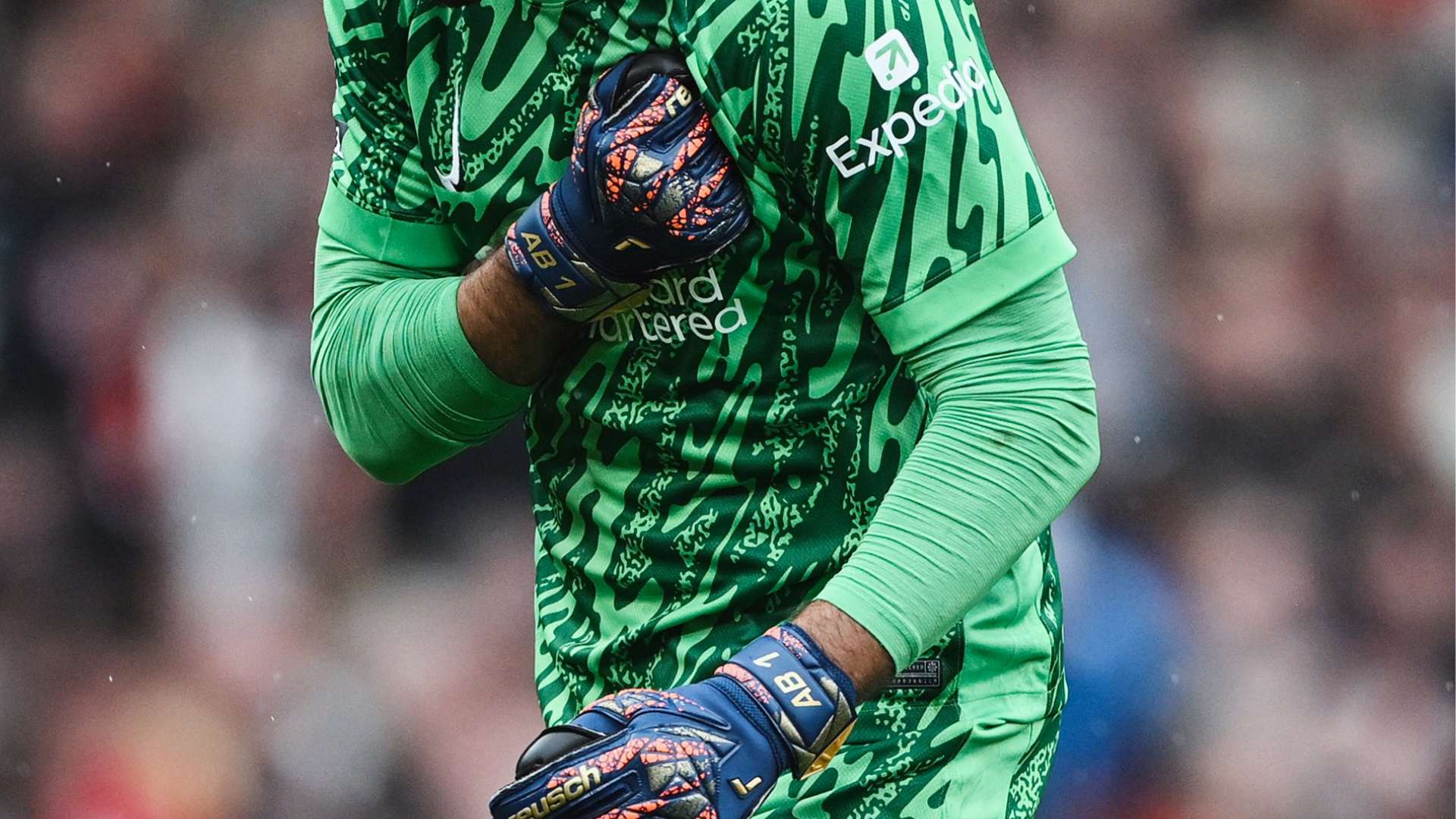 勒溫因傷退 勒溫因傷退